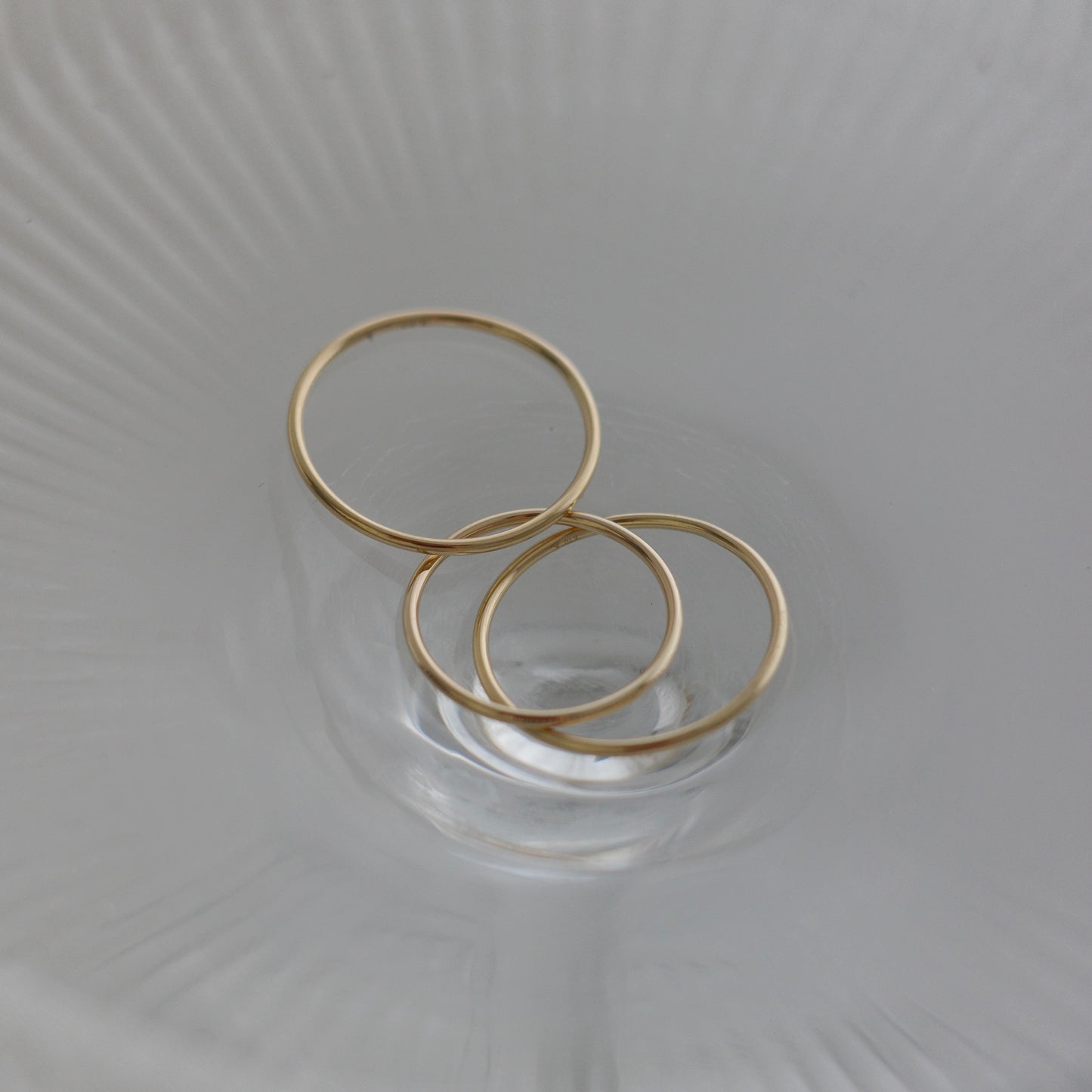 SKINNY RING