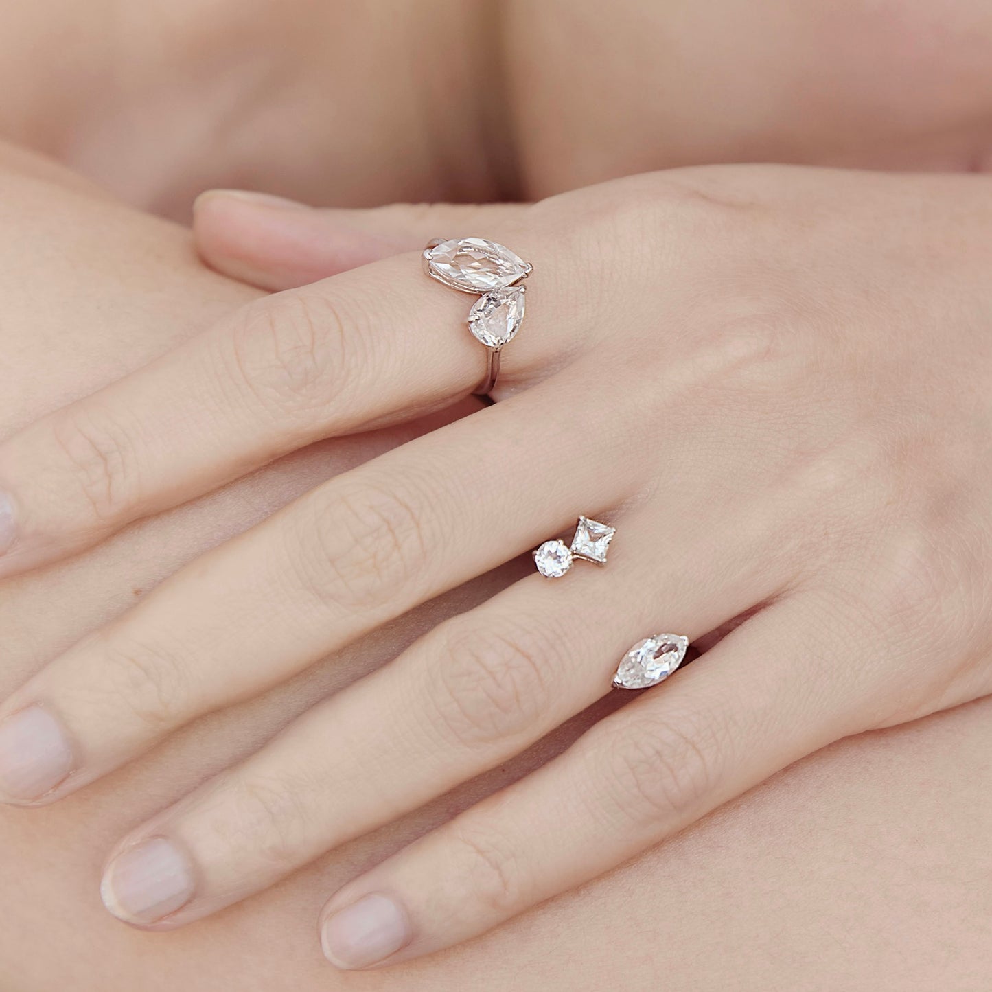 CAPTURED DEW RING