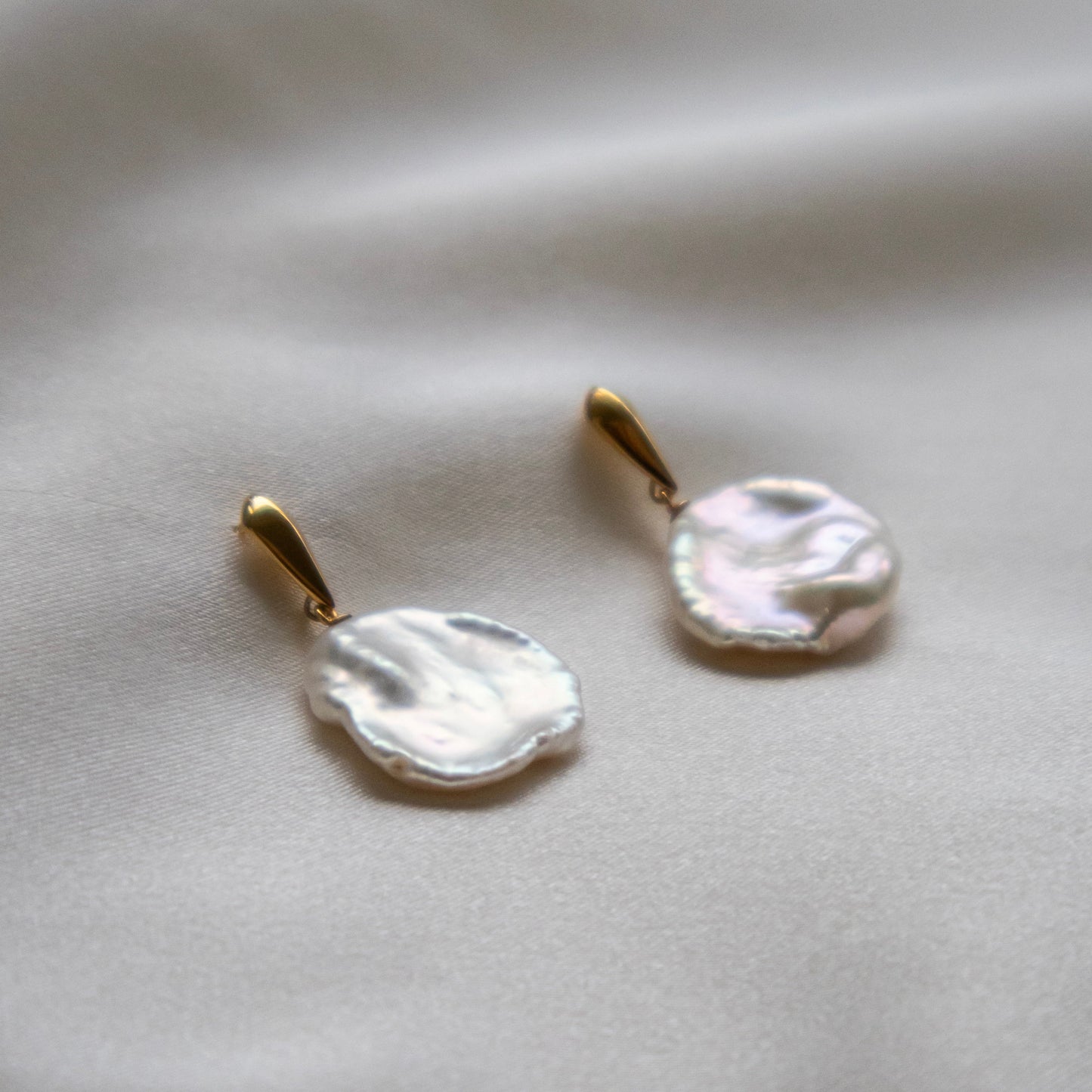 【6.21 sun 20:00-受注販売】PETAL PEARL DROP EARRING SET(GD)