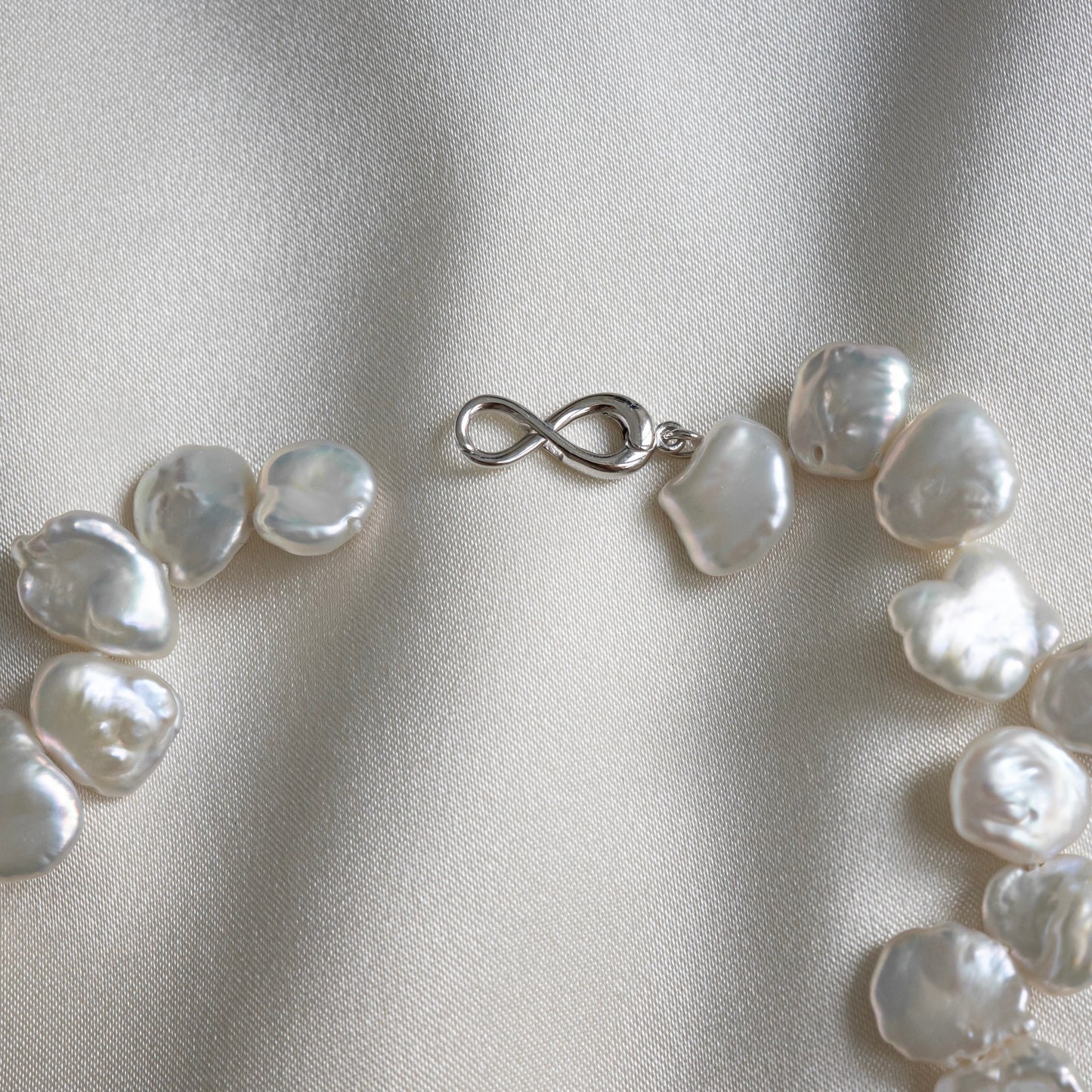 【6.6 sat 19:00-in stock】3WAY FALLING PATELS PEARL LARIAT NECKLACE(SV)