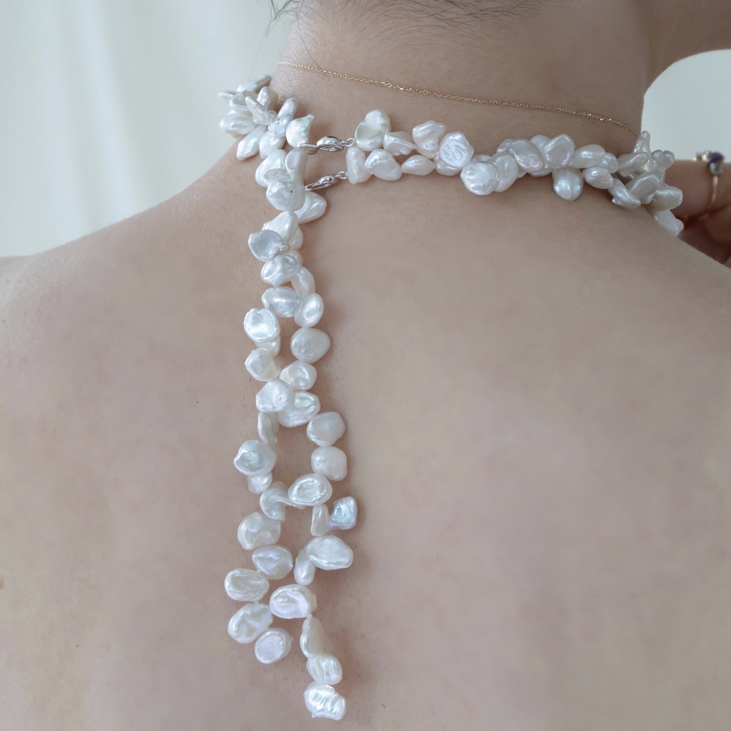 【6.6 sat 19:00-in stock】3WAY FALLING PATELS PEARL LARIAT NECKLACE(SV)