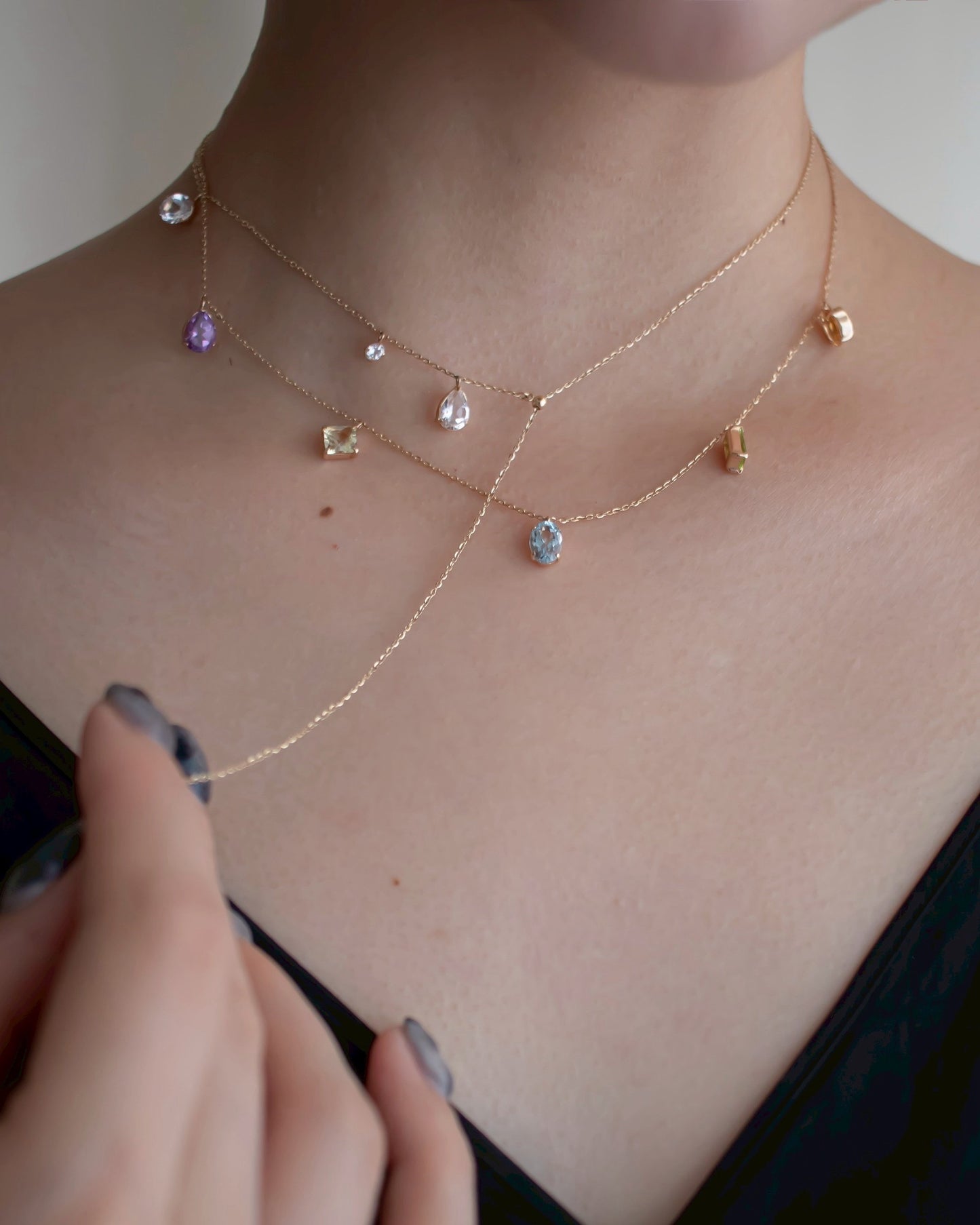 FALLING DEW LARIAT NECKLACE