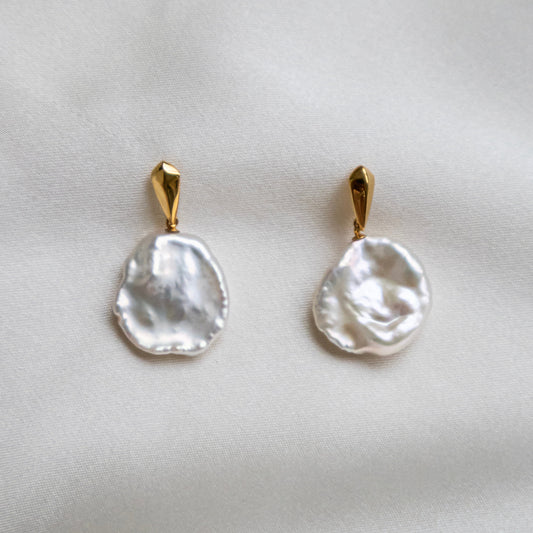 【6.21 sun 20:00-受注販売】PETAL PEARL DROP EARRING SET(GD)