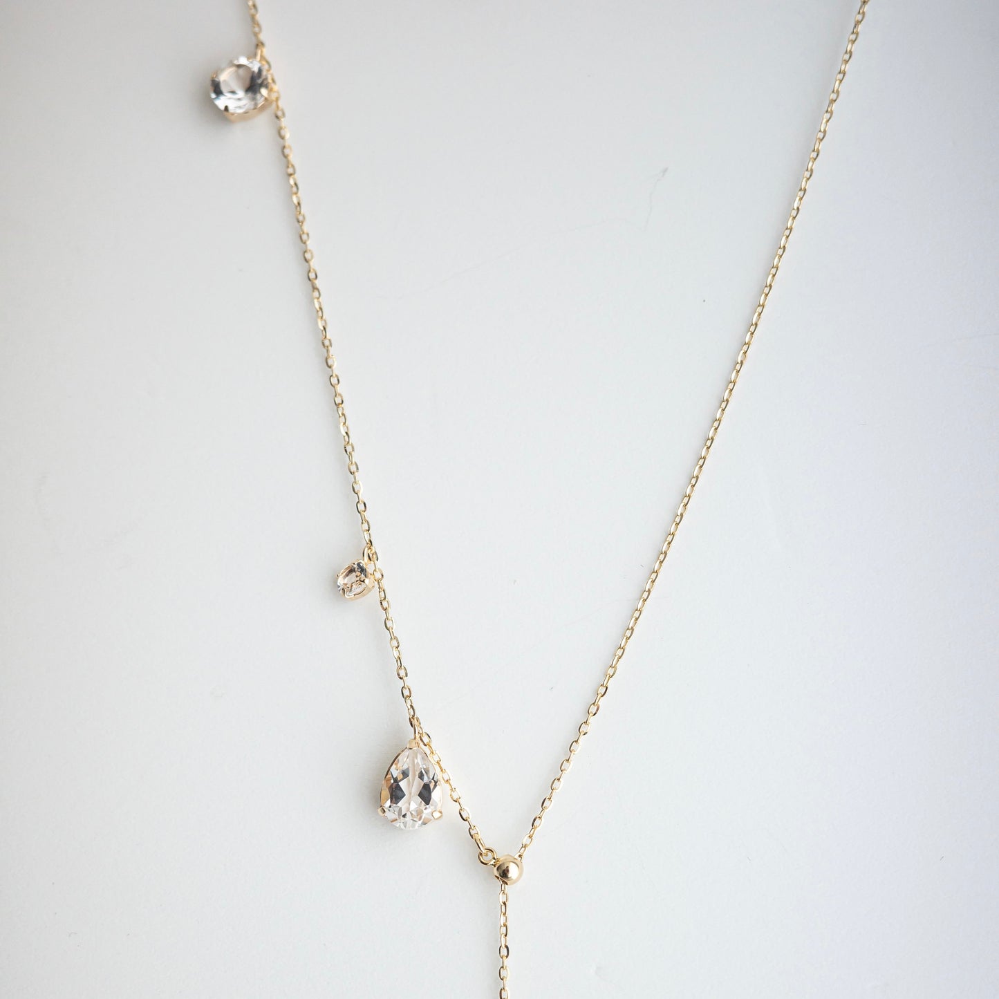 FALLING DEW LARIAT NECKLACE (SHORT)