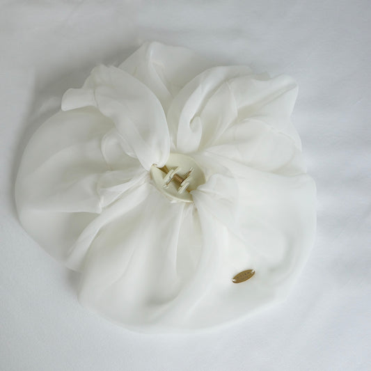【8.1 sat 12:00-start】VEIL SCRUNCHIE